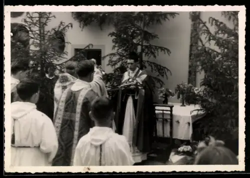 Foto-AK Crans-Montana, Kirchliche Veranstaltung