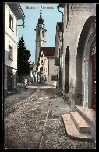 AK Samaden, Strassenpartie mit Uhrturm