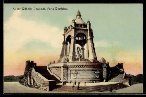 AK Porta Westfalica, Kaiser Wilhelm-Denkmal mit Besuchern