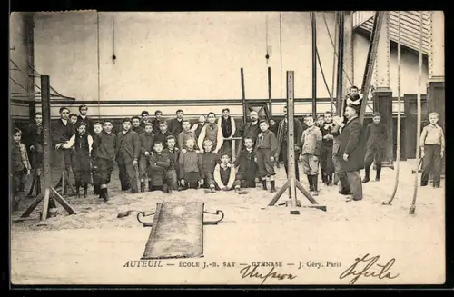 AK Paris, Auteuil, École J.-B. Say, Gymnase