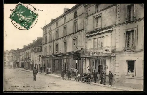 AK Lencloître, La Place