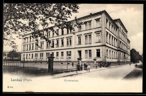 AK Landau / Pfalz, Ansicht vom Gymnasium