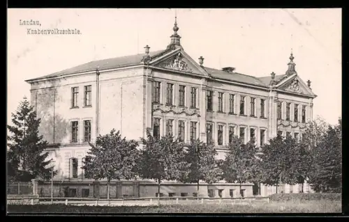 AK Landau /Pfalz, Knabenvolksschule