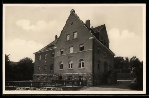 AK Mohorn /Dresden, Partie vor dem Rathaus