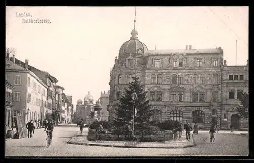 AK Landau, Partie in der Reiterstrasse mit Grünanlage