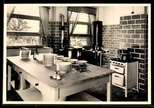 AK Zwickau, Kammgarnspinnerei Rudolf Schön, Kantine, Innenansicht