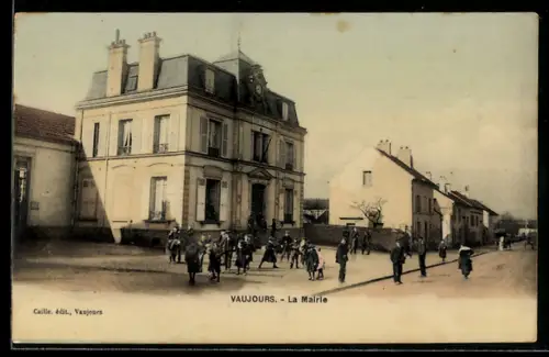 AK Vaujours, La Mairie et la vie quotidienne devant l`hôtel de ville