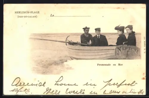 AK Merlimon-Plage /Pas-de-Calais, Promenade en mer dans un petit bateau sur la plage
