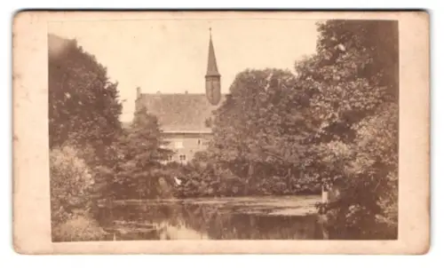 Fotografie W. Champes, Hamburg, Bergstrasse 14, Ansicht Hamburg-Bergedorf, Schloss mit Teich