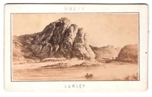 Fotografie unbekannter Fotograf, Ansicht Loreley /Rhein, Loreley-Felsen mit Booten