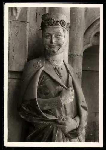 Foto-AK Deutscher Kunstverlag, Nr. 40a: Naumburg, Dom, Reglindis-Statue
