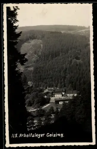Foto-AK Geising, Blick auf das N.S. Arbeitslager Geising