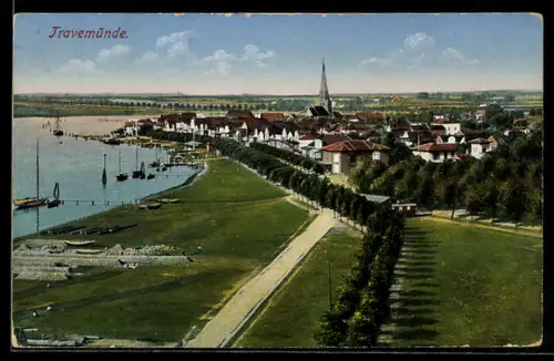 AK Travemünde, Hafen, Strandpromenade, Kirchturm