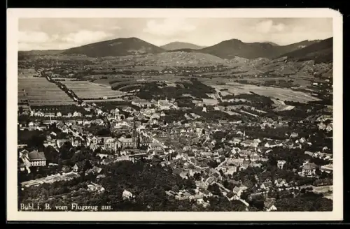 AK Bühl, Ort vom Flugzeug aus gesehen