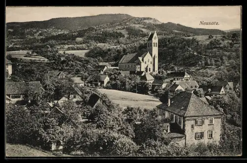 AK Neusatz / Bühl, Ortspartie mit Kirche