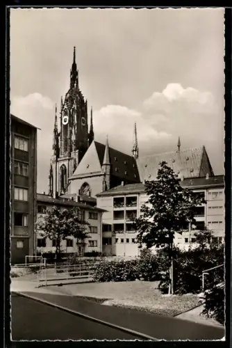 Foto-AK Alt-Frankfurt, Gr. Fischerstrasse mit Blick auf den Dom