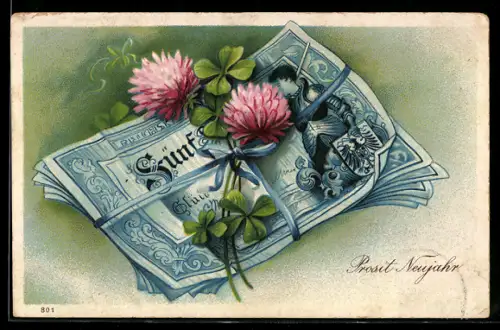 Präge-AK Geldbündel, mit Schnur und blühendem Glücksklee, Neujahrsgruss