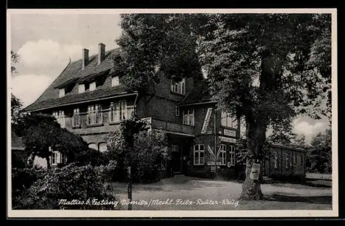 AK Malliss /Meckl., Gasthof Fritz Reuter Krug, Aussenansicht mit Grünanlagen