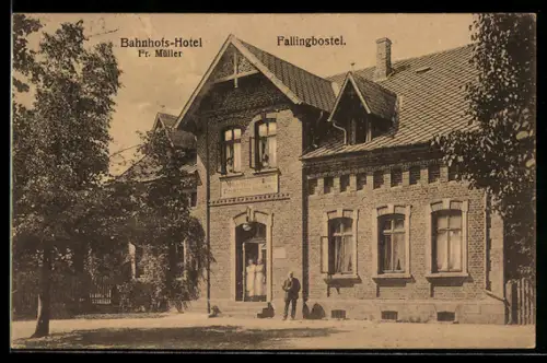 AK Fallingbostel, Bahnhofs-Hotel, Inh. Fr. Müller, Aussenansicht