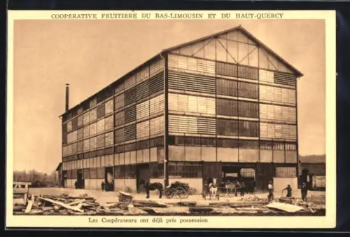 AK Les Quatre-Routes, Les Coopérateurs ont déjà pris possession