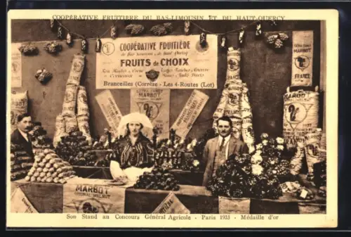 AK Les Quatre-Routes, Son Stand au Concours Général Agricole
