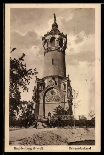 AK Brandenburg /Havel, Kriegerdenkmal