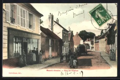 AK Mesnil-Amelot, Rue de l`Église animée avec épicerie et passants