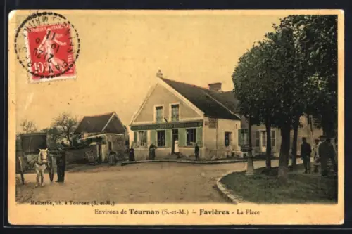 AK Favières /S.-et-M., La Place avec habitants et cheval