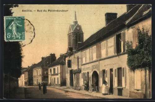 AK Amillis, Rue du Point-du-Jour avec clocher et habitants