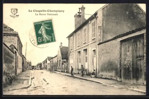 AK La Chapelle-Champigny, La Route Nationale