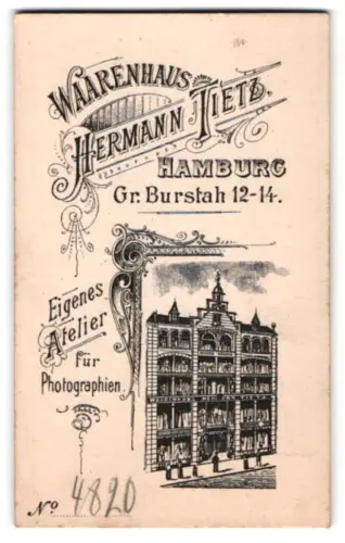 Fotografie Hermann Tietz, Hamburg, Gr. Burstah 12-14, Frontansicht des Ateliers, Ateliername mit dekorativen Elementen