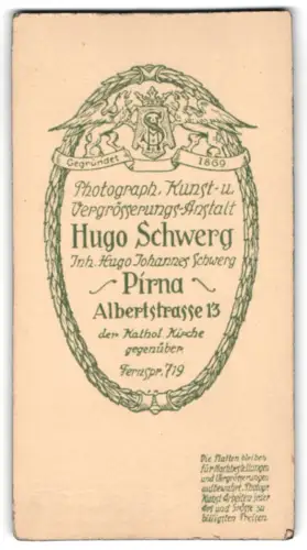Fotografie Hugo Schwerg, Pirna, Albertstrasse 13, Zwei Greife mit dem Monogramm des Fotografen