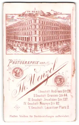 Fotografie Theodor Wenzel, Berlin, Andreasstrasse 28, Ansicht des Atelier an einer Strassenecke