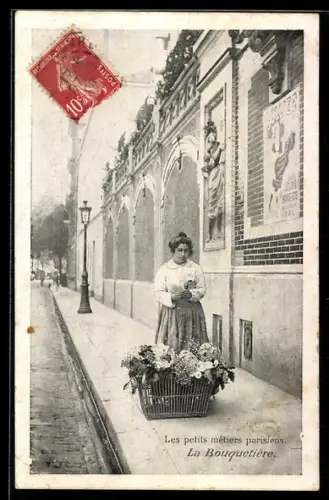 Vertreterkarte Paris, Exposition de Nouveautés, Ménage et Ameublements, Blumenverkäuferin mit einem Korb