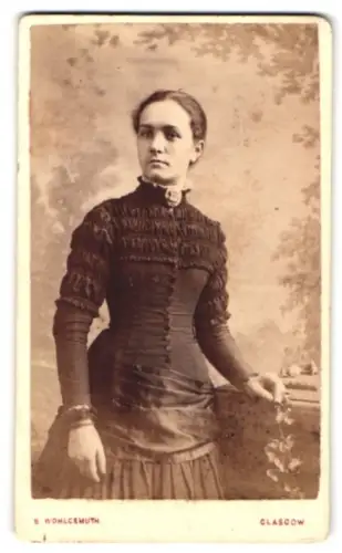 Fotografie B. Wohlgemuth, Glasgow, Hope Street 202, Porträt einer Frau