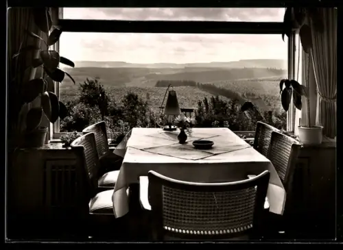 AK Rödgen b. Siegen, Hotel-Café Hans Stangier, Bes. Ernst Stangier, Fernblick auf die Umgebung