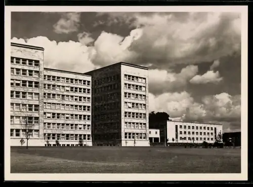 AK Frankfurt-Westend, I. G. Farbenindustrie Aktiengesellschaft, Firmengebäude