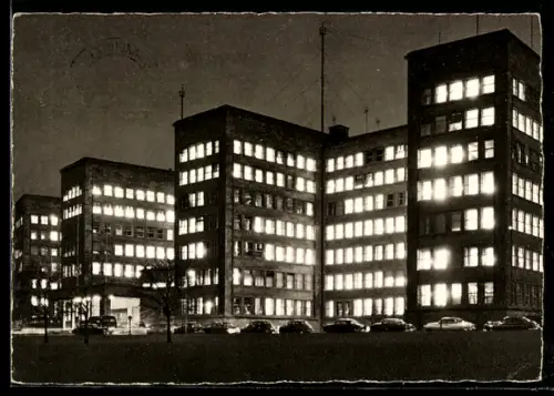 AK Frankfurt-Westend, IG-Hochhaus, nächtliche Ansicht