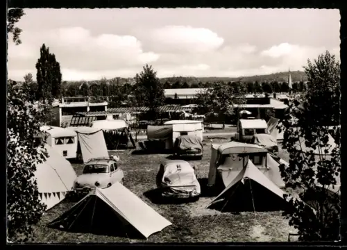AK Stuttgart-Bad Cannstatt, Campingplatz mit Zelten, Wohnwagen und Autos