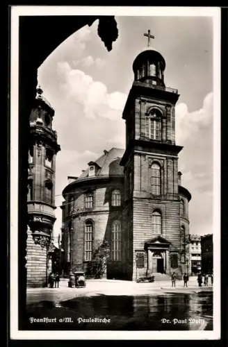 AK Alt-Frankfurt, Paulskirche mit Strassenpartie