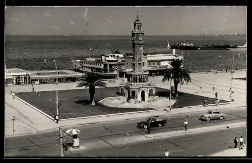 AK Izmir, A View from Konak Square