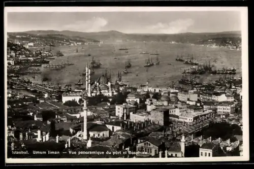 AK Istanbul, Vue panoramique de port et Bosphore