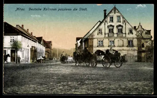 AK Mitau, Deutsche Kolonnen passieren die Stadt