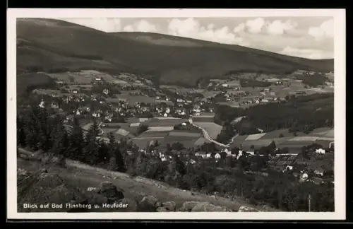 AK Bad Flinsberg /Isergeb., Ortsansicht mit Blick auf Heufuder