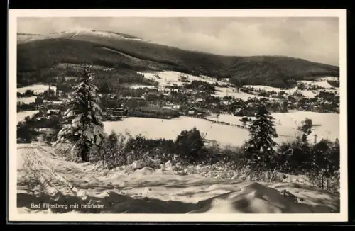 AK Bad Flinsberg /Isergeb., Ortsansicht im Winter, mit Heufuder