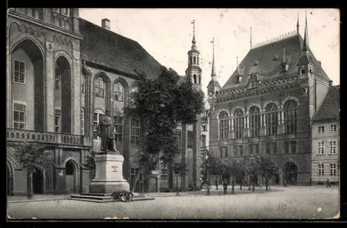 AK Thorn / Torun, Rathaus mit Artushof