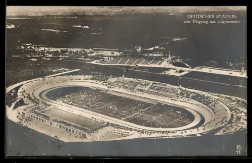 AK Berlin-Grunewald, Deutsches Stadion, Fliegeraufnahme