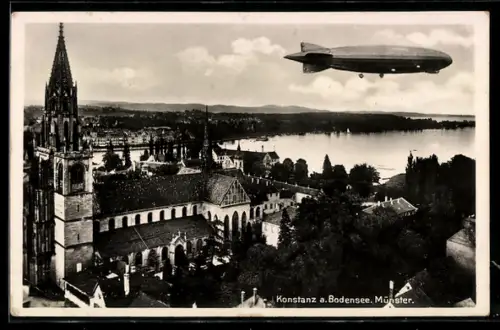 AK Konstanz a. Bodensee, Münster mit Zeppelin