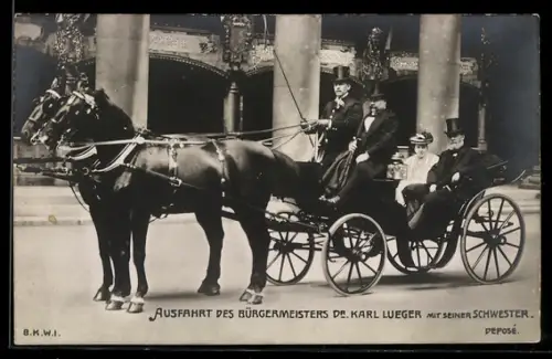 AK Bürgermeister Carl Lueger mit seiner Schwester in einer Pferdekutsche bei der Ausfahrt