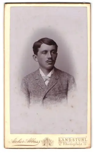 Fotografie Atelier Abbass, Landstuhl, Porträt eines jungen Mannes
